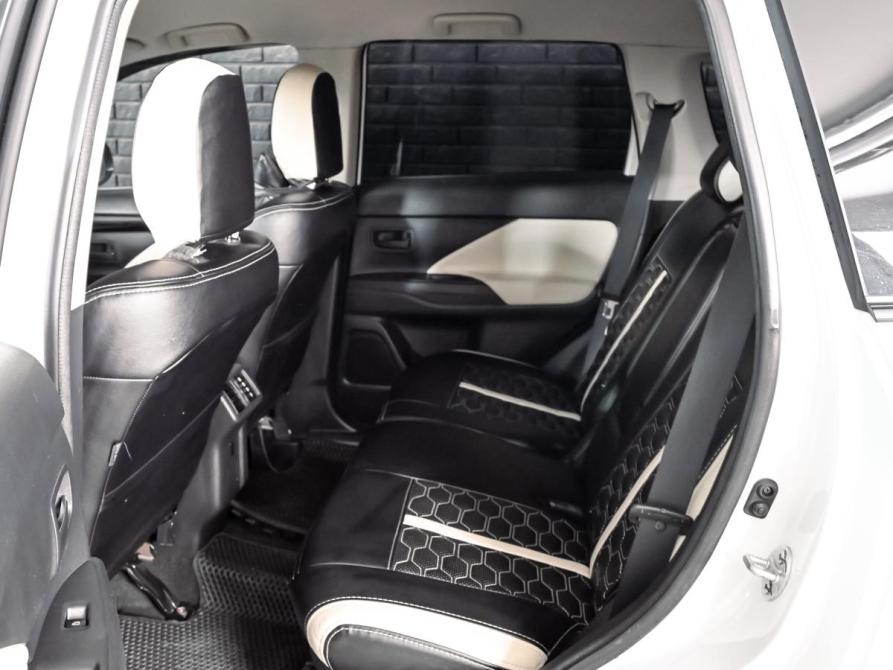 Mitsubishi Outlander III Рестайлинг 3 Екатеринбург  - изображение 21