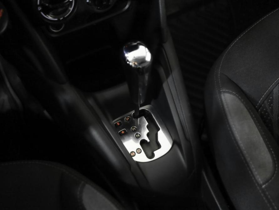 Peugeot 208 I Санкт-Петербург  - изображение 16