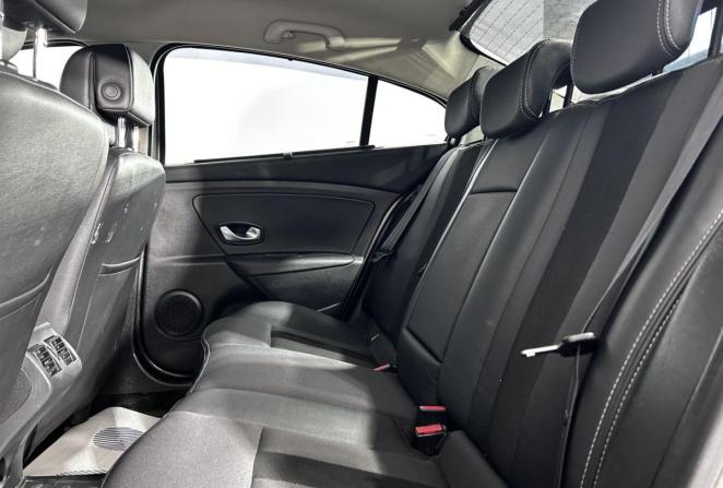 Renault Fluence I с пробегом 2011 года, цена 685 000 рублей, 211857 км, седан, Автокод Объявления