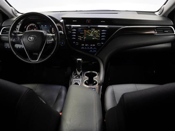 Toyota Camry VIII (XV70) с пробегом 2019 года, цена 3 199 000 рублей, 61548 км, седан, Автокод Объявления