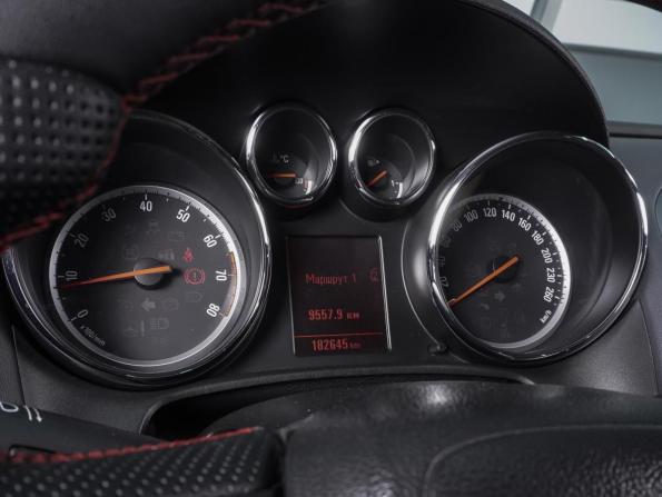 Opel Astra J Рестайлинг с пробегом 2014 года, цена 830 000 рублей, 182645 км, хэтчбек, Автокод Объявления