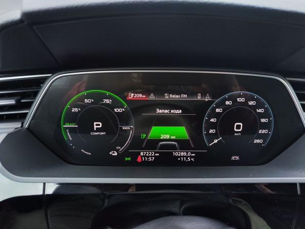 Audi e-tron I с пробегом 2020 года, цена 3 940 000 рублей, 87208 км, внедорожник, Автокод Объявления