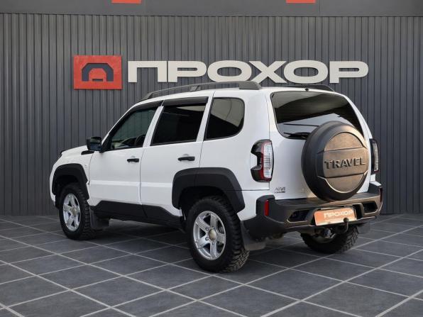 Lada (ВАЗ) Niva Travel I с пробегом 2022 года, цена 937 000 рублей, 58670 км, внедорожник, Автокод Объявления