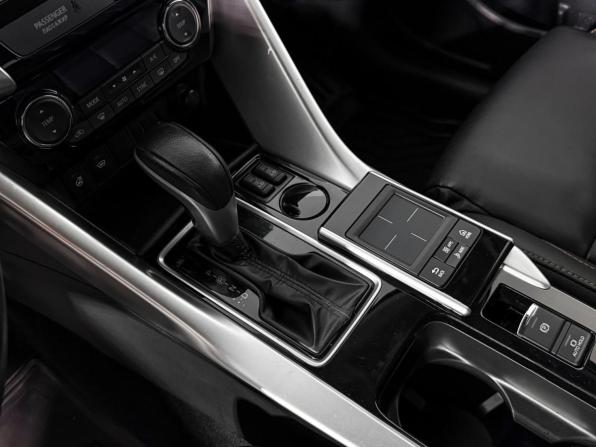 Mitsubishi Eclipse Cross I с пробегом 2018 года, цена 1 749 000 рублей, 117004 км, внедорожник, Автокод Объявления