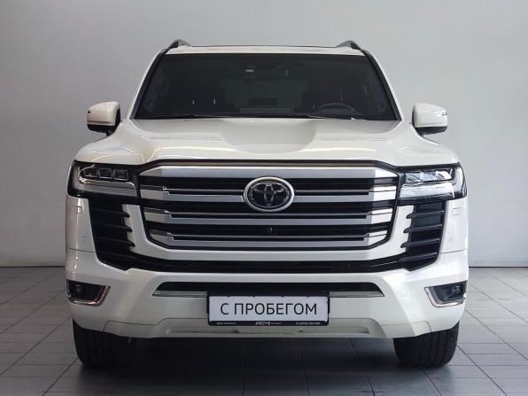 Toyota Land Cruiser 300 Series с пробегом 2022 года, цена 12 900 000 рублей, 11148 км, внедорожник, Автокод Объявления
