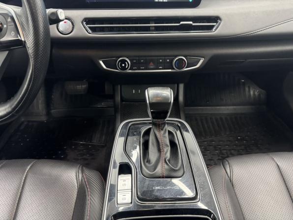 BAIC U5 Plus с пробегом 2023 года, цена 970 000 рублей, 137131 км, седан, Автокод Объявления