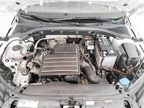 Skoda Octavia III (A7) Рестайлинг с пробегом 2019 года, цена 1 650 000 рублей, 83764 км, лифтбек, Автокод Объявления