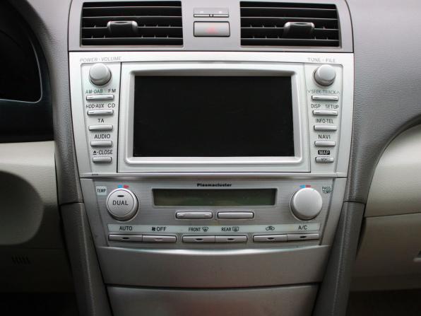 Toyota Camry VI (XV40) Рестайлинг с пробегом 2010 года, цена 1 019 000 рублей, 191971 км, седан, Автокод Объявления