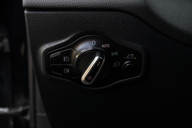 Audi Q5 I (8R) Рестайлинг с пробегом 2014 года, цена 2 350 000 рублей, 239558 км, внедорожник, Автокод Объявления