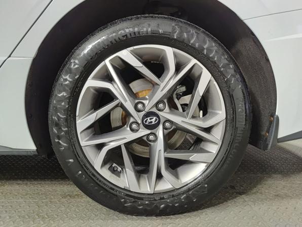 Hyundai Sonata VIII (DN8) с пробегом 2021 года, цена 2 350 000 рублей, 71000 км, седан, Автокод Объявления