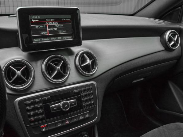 Mercedes-Benz CLA I (C117 X117) с пробегом 2014 года, цена 1 910 000 рублей, 145216 км, седан, Автокод Объявления