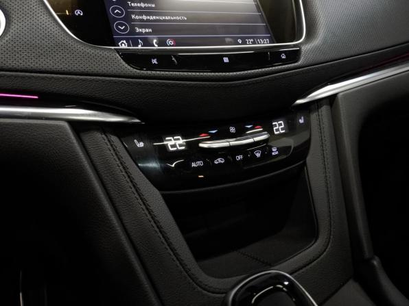 Cadillac XT5 I Рестайлинг с пробегом 2021 года, цена 3 890 000 рублей, 64224 км, внедорожник, Автокод Объявления