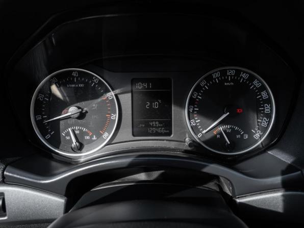 Skoda Octavia II (A5) Рестайлинг с пробегом 2013 года, цена 1 180 000 рублей, 129466 км, лифтбек, Автокод Объявления