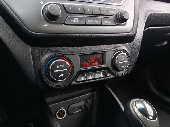 Kia Rio III с пробегом 2014 года, цена 1 225 000 рублей, 42491 км, седан, Автокод Объявления