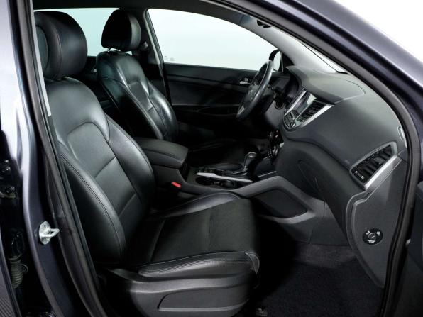 Hyundai Tucson III с пробегом 2018 года, цена 1 448 000 рублей, 285218 км, внедорожник, Автокод Объявления