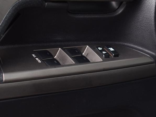 Toyota Land Cruiser 200 Series с пробегом 2011 года, цена 3 589 995 рублей, 162187 км, внедорожник, Автокод Объявления