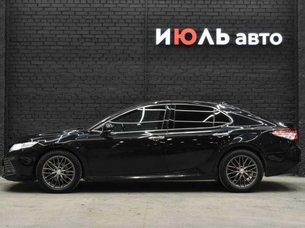 Toyota Camry VIII (XV70) с пробегом 2019 года, цена 2 435 000 рублей, 191695 км, седан, Автокод Объявления