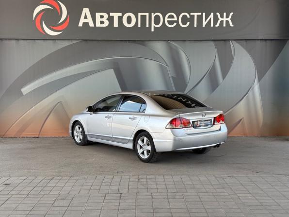 Honda Civic VIII с пробегом 2008 года, цена 743 000 рублей, 273386 км, седан, Автокод Объявления