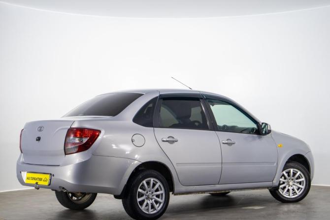 Lada (ВАЗ) Granta I с пробегом 2013 года, цена 459 000 рублей, 240000 км, седан, Автокод Объявления