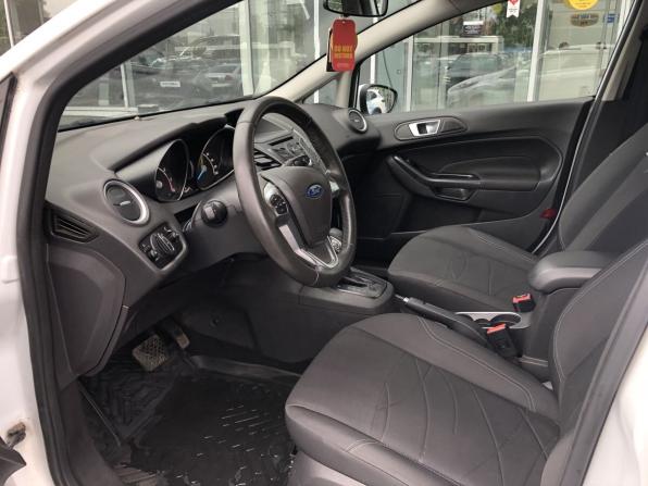Ford Fiesta Mk6 Рестайлинг с пробегом 2016 года, цена 960 000 рублей, 103983 км, хэтчбек, Автокод Объявления