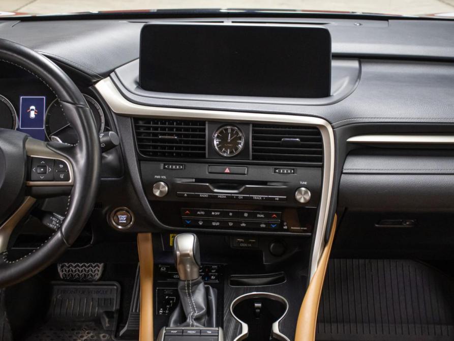 Lexus RX IV Рестайлинг Москва  - изображение 17