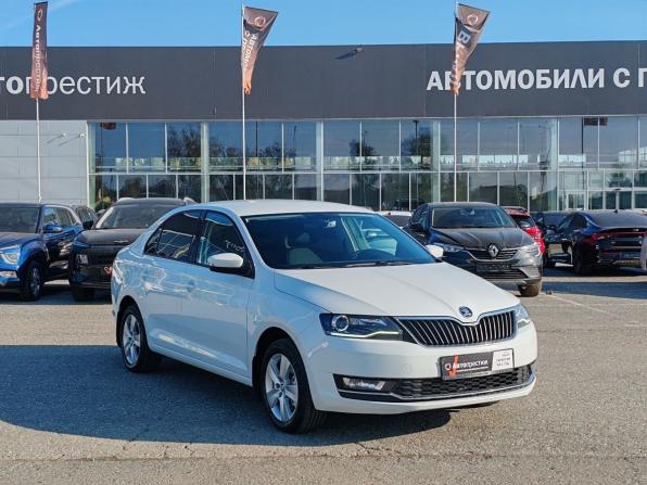 Skoda Rapid I Рестайлинг с пробегом 2018 года, цена 1 189 000 рублей, 171985 км, лифтбек, Автокод Объявления