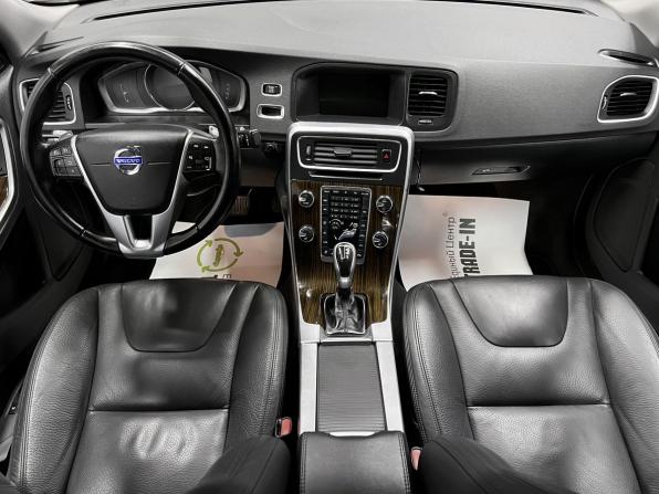 Volvo S60 II Рестайлинг с пробегом 2014 года, цена 1 345 000 рублей, 267206 км, седан, Автокод Объявления