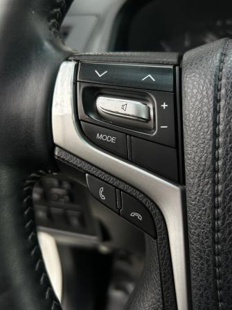 Toyota Land Cruiser Prado 150 Series Рестайлинг 2 с пробегом 2018 года, цена 5 250 000 рублей, 106880 км, внедорожник, Автокод Объявления