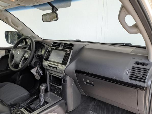 Toyota Land Cruiser Prado 150 Series Рестайлинг 2 с пробегом 2018 года, цена 3 500 000 рублей, 207302 км, внедорожник, Автокод Объявления