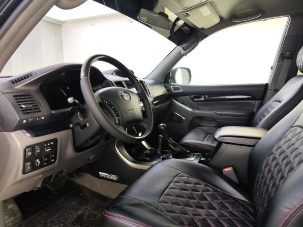 Toyota Land Cruiser Prado 120 Series Рестайлинг с пробегом 2008 года, цена 2 100 000 рублей, 318309 км, внедорожник, Автокод Объявления