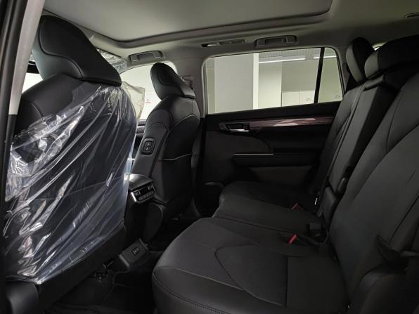 Toyota Highlander IV (XU70) с пробегом 2026 года, цена 5 600 000 рублей, 30 км, внедорожник, Автокод Объявления