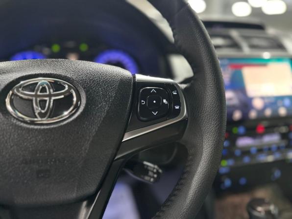 Toyota Camry VII (XV50) Рестайлинг с пробегом 2016 года, цена 2 490 000 рублей, 129152 км, седан, Автокод Объявления