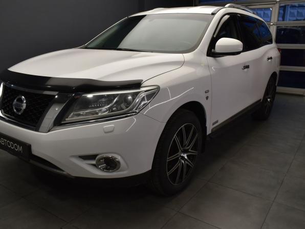 Nissan Pathfinder IV с пробегом 2014 года, цена 1 820 000 рублей, 170000 км, внедорожник, Автокод Объявления