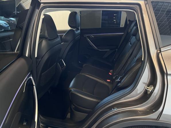 Geely Atlas Pro с пробегом 2023 года, цена 2 440 000 рублей, 58768 км, внедорожник, Автокод Объявления