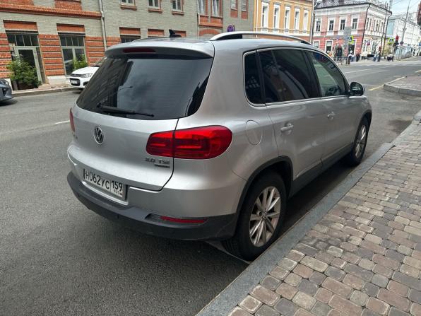 Volkswagen Tiguan I Рестайлинг с пробегом 2011 года, цена 1 397 000 рублей, 164000 км, внедорожник, Автокод Объявления