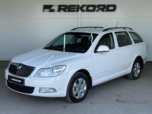 Skoda Octavia II (A5) Рестайлинг с пробегом 2012 года, цена 1 100 000 рублей, 165000 км, универсал, Автокод Объявления