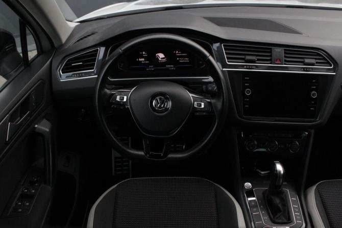 Volkswagen Tiguan II с пробегом 2019 года, цена 2 895 000 рублей, 161477 км, внедорожник, Автокод Объявления