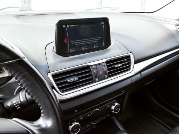 Mazda 3 III (BM) Рестайлинг с пробегом 2017 года, цена 1 675 000 рублей, 97834 км, седан, Автокод Объявления