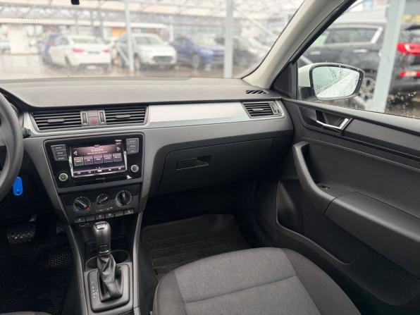 Skoda Rapid I Рестайлинг с пробегом 2019 года, цена 1 350 000 рублей, 92000 км, лифтбек, Автокод Объявления