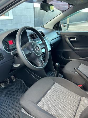 Volkswagen Polo V с пробегом 2011 года, цена 660 000 рублей, 180000 км, седан, Автокод Объявления