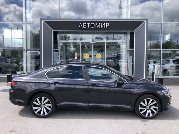 Volkswagen Passat B8 с пробегом 2019 года, цена 2 609 500 рублей, 80342 км, седан, Автокод Объявления