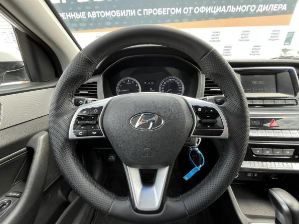 Hyundai Sonata VII (LF) Рестайлинг с пробегом 2018 года, цена 1 240 000 рублей, 114466 км, седан, Автокод Объявления