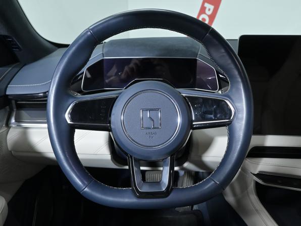 Zeekr 001 I с пробегом 2022 года, цена 5 000 000 рублей, 31500 км, лифтбек, Автокод Объявления