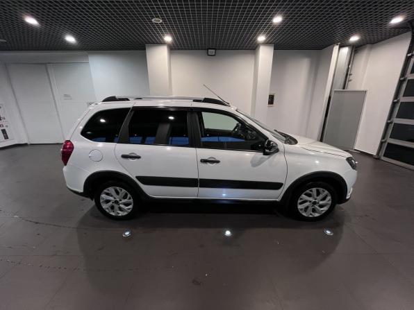 Lada (ВАЗ) Granta I Рестайлинг с пробегом 2023 года, цена 940 000 рублей, 60032 км, универсал, Автокод Объявления