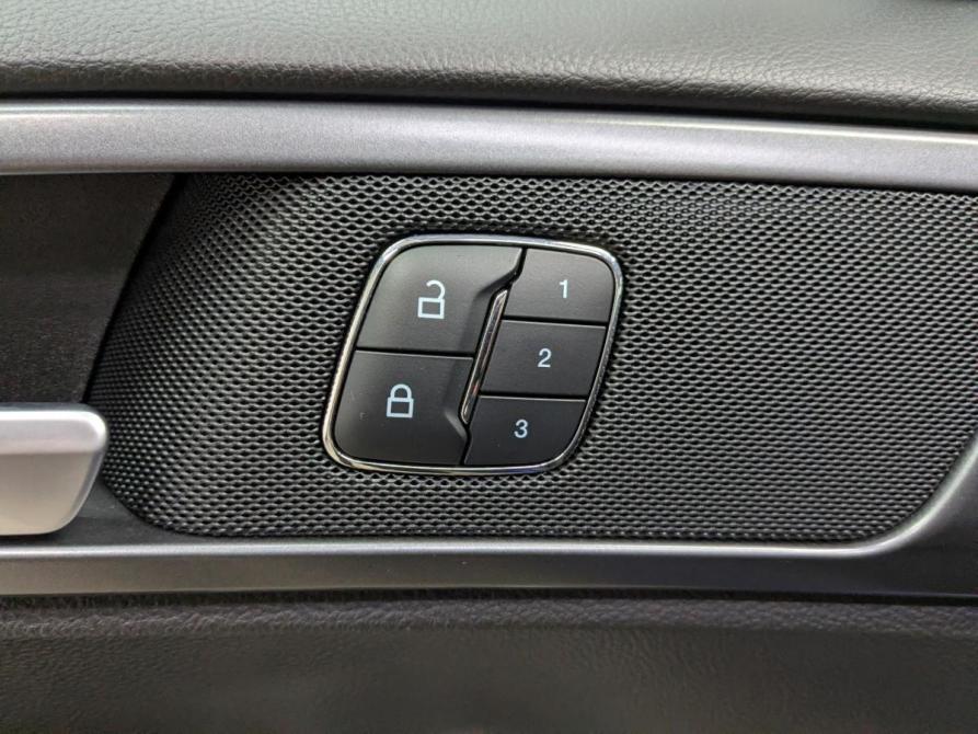 Ford Mondeo V Москва  - изображение 10