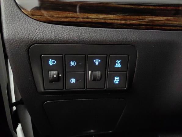 Hyundai Santa Fe II Рестайлинг с пробегом 2011 года, цена 1 319 000 рублей, 211000 км, внедорожник, Автокод Объявления