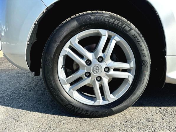 Toyota Land Cruiser 200 Series Рестайлинг 2 с пробегом 2020 года, цена 8 120 000 рублей, 155042 км, внедорожник, Автокод Объявления