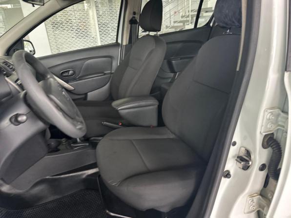 Renault Sandero II с пробегом 2016 года, цена 645 000 рублей, 99000 км, хэтчбек, Автокод Объявления