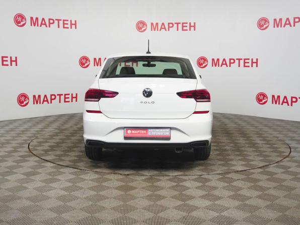 Volkswagen Polo VI с пробегом 2022 года, цена 1 690 000 рублей, 77597 км, лифтбек, Автокод Объявления