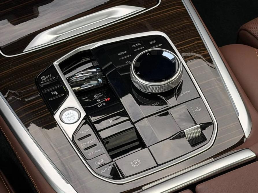 BMW X7 I (G07) Рестайлинг Пермь  - изображение 28